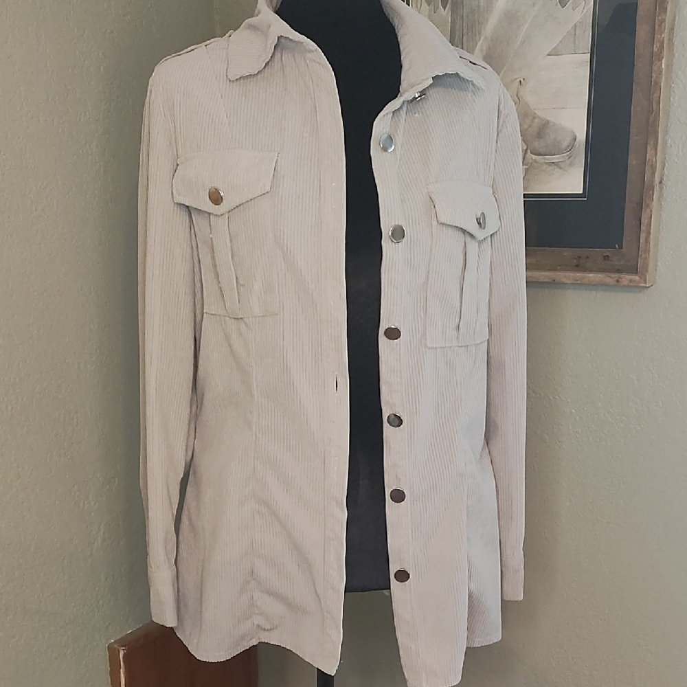 Women's Grey Corduroy Shirt Jacket With Silver Buttons